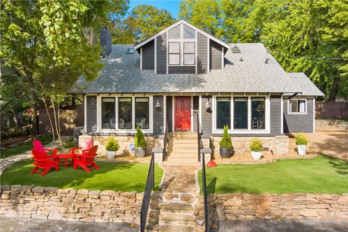 435 N Oliver Avenue, Fayetteville, AR, 72701 | Card Image