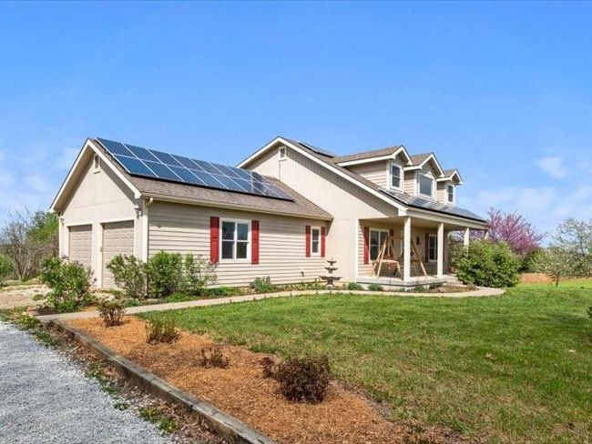 23338 Kissinger Rd, House other with 3 bedrooms, 4 bathrooms and null parking in Leavenworth KS | Image 4