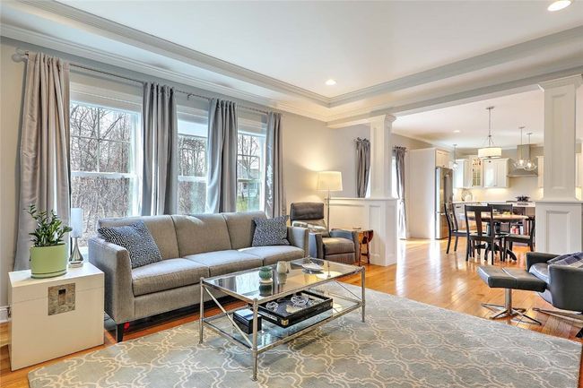 Family Room | Image 26