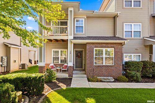 unit-15-11217 N Oakwood Dr, Peoria, IL, 61615-1038 | Card Image