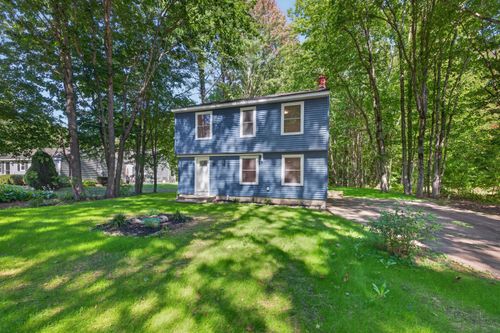 32 Tall Pines Dr, Saco, ME, 04072-9576 | Card Image