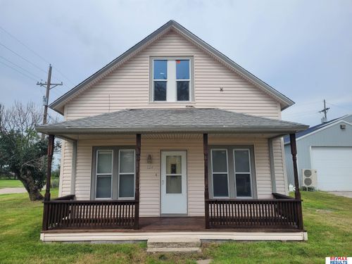 124 W 2nd St, Valley, NE, 68064-7227 | Card Image