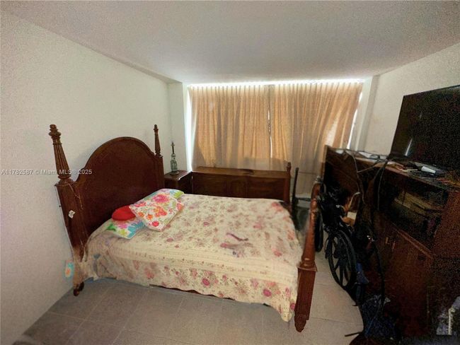 APT-1104 - 1408 Brickell Bay Dr, Condo with 1 bedrooms, 1 bathrooms and null parking in Miami FL | Image 11