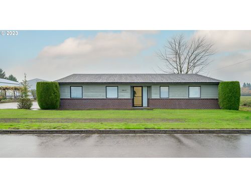 1940 Ne Colvin Ct, McMinnville, OR, 97128-8404 | Card Image
