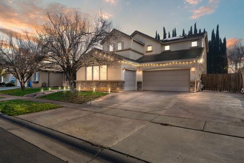 1558 Clear Water Ct, Linda, CA, 95901-8245 | Card Image