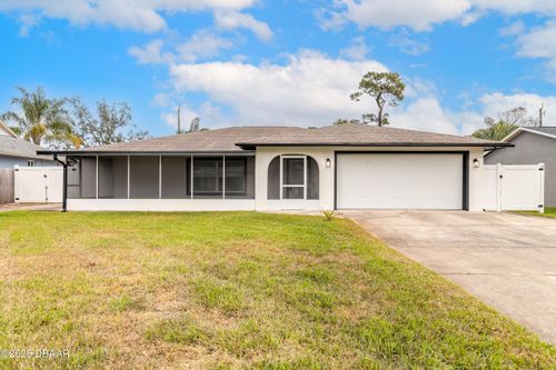 2509 Milton Ave, New Smyrna Beach, FL, 32168-5883 | Card Image