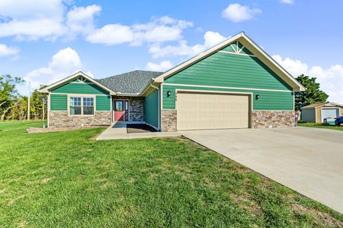 900 Emerald Dr, Lindsborg, KS, 67456-1826 | Card Image
