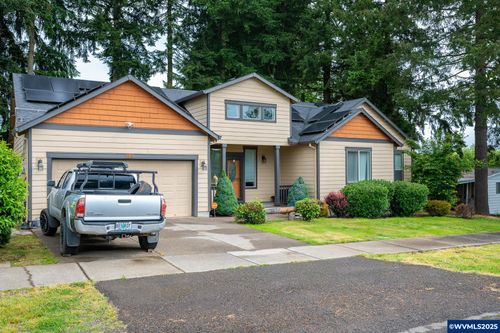 580 E Azalea St, Yamhill, OR, 97148-8654 | Card Image