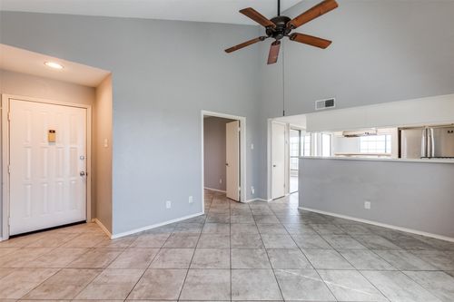 apt-312-5801 Marvin Loving Dr, Garland, TX, 75043-4591 | Card Image
