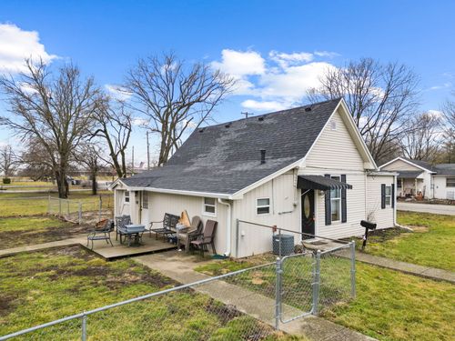 11031 Exchange St, Acton, IN, 46259-1511 | Card Image