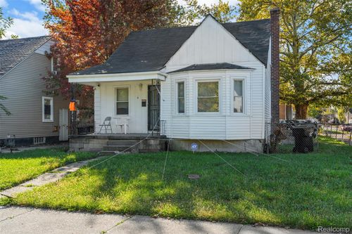 16000 Maddelein St, Detroit, MI, 48205-2538 | Card Image