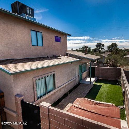 2-610 E Waverly St, Tucson, AZ, 85705-8973 | Card Image