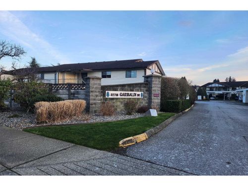 73-32718 Garibaldi Drive, Abbotsford, BC, V2T5T6 | Card Image