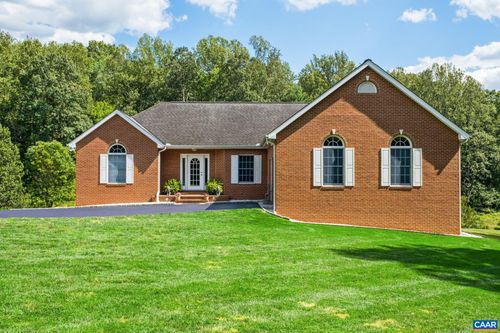 105 Squirrel Path, STANARDSVILLE, VA, 22973-3176 | Card Image