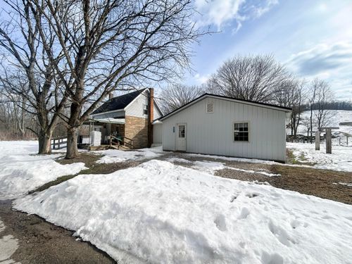 18474 Frampton Rd, Frazeysburg, OH, 43822-9569 | Card Image