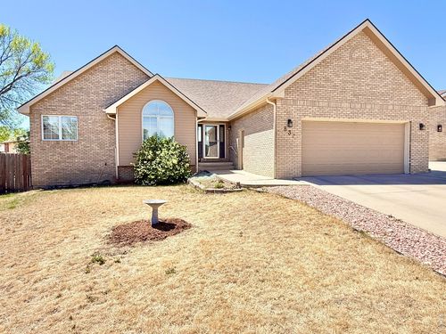 837 51st Ave, Greeley, CO, 80634-4417 | Card Image