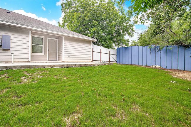 202 - 200 Honey Bee Dr, Home with 3 bedrooms, 2 bathrooms and null parking in Joshua TX | Image 20