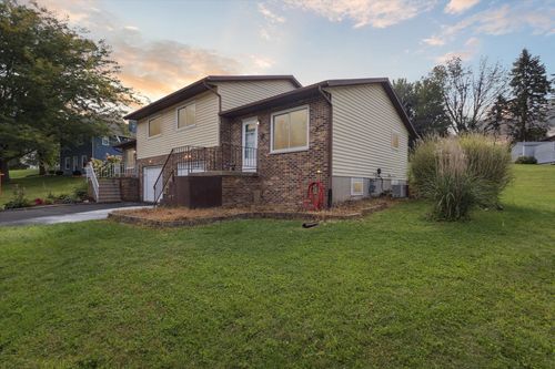 206 27th Street, Monroe, WI, 53566 | Card Image