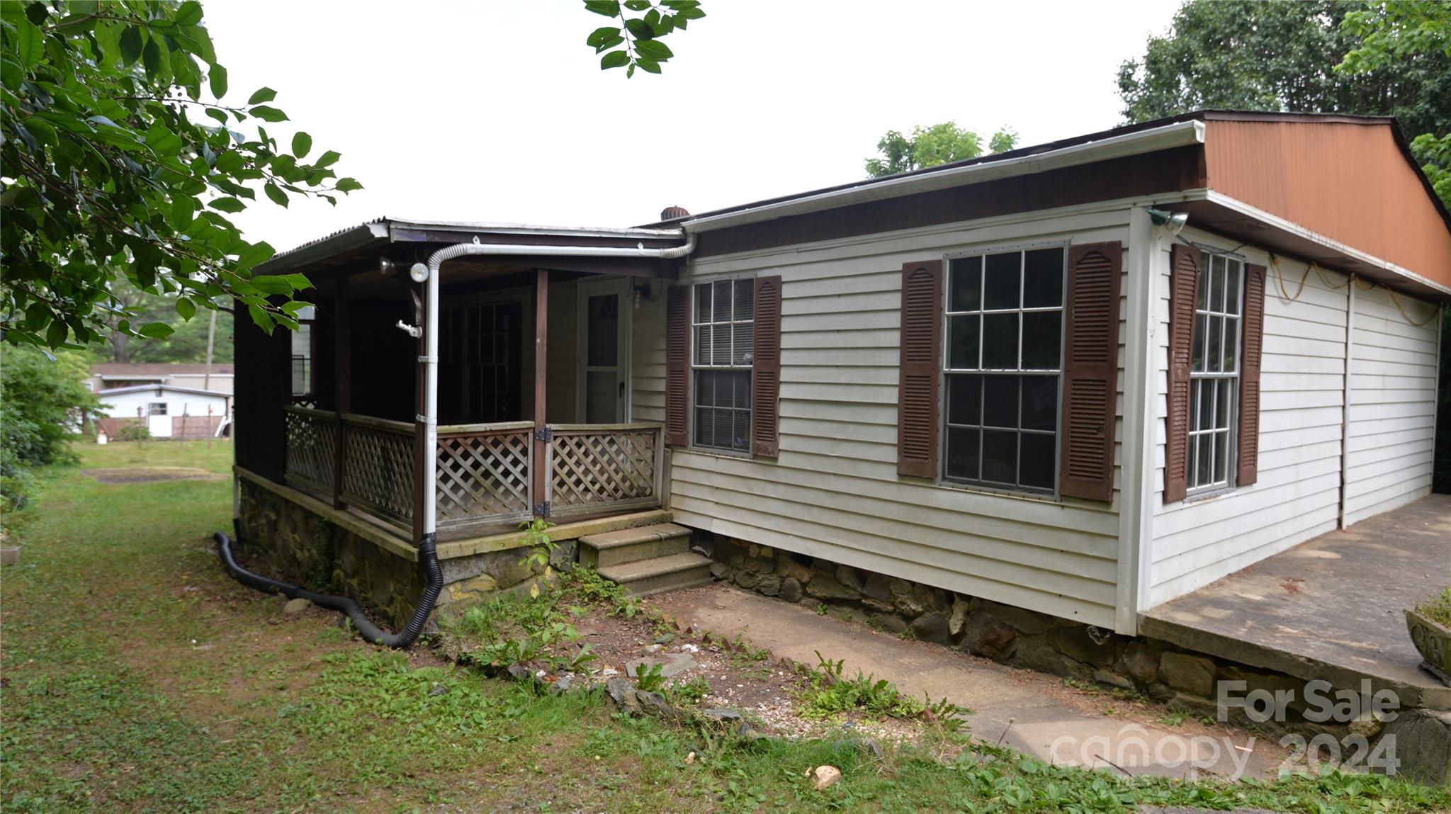 Onteora Blvd, Asheville, NC 28803