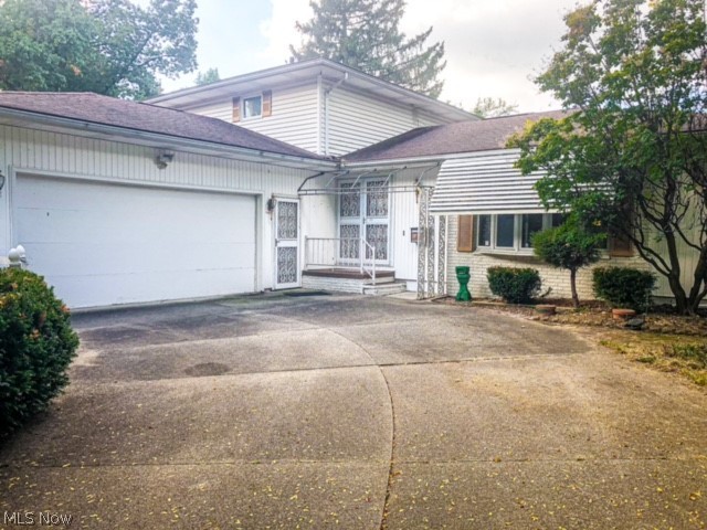 Wren Way, Medina, OH 44256