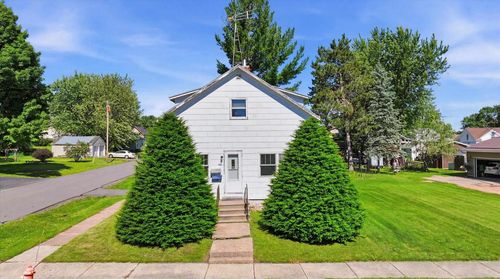 400 N Vine Avenue, Marshfield, WI, 54449 | Card Image