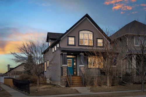 1200 Ravenswood Dr Se, Airdrie, AB, T4A0G7 | Card Image