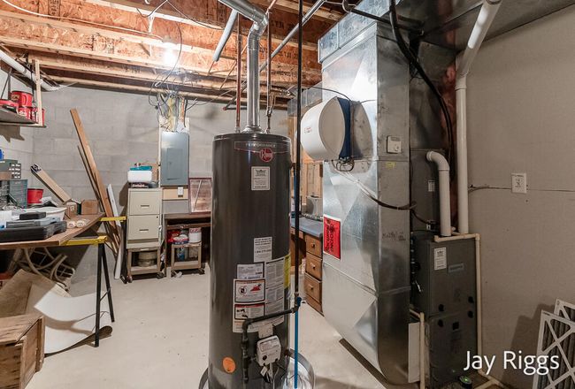 2520TurningLeafWay-53LoRes | Image 53