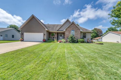 1250 Kramer Ln, Sandwich, IL, 60548-1023 | Card Image