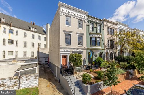 118 E St Se, WASHINGTON, DC, 20003-2622 | Card Image