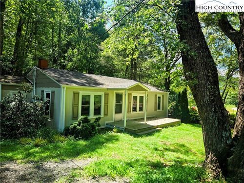 1875 Laurel Fork Rd, Vilas, NC, 28692-9179 | Card Image