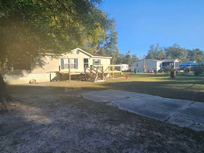 101 Forrest Dr, House other with 3 bedrooms, 2 bathrooms and null parking in MIDWAY FL | Image 4