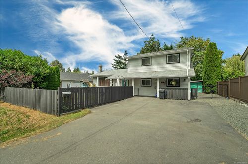 860 Nicholls Rd, Campbell River, BC, V9W3P6 | Card Image