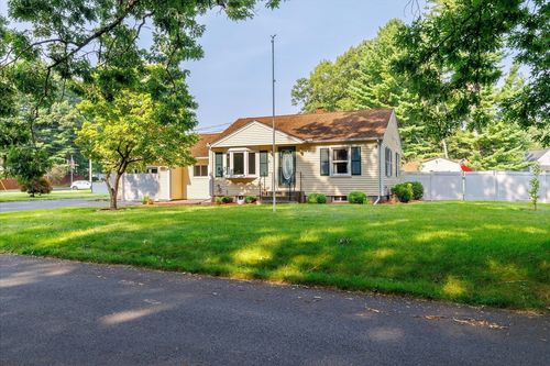 112 Dry Bridge Rd, Westfield, MA, 01085-1707 | Card Image