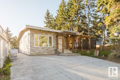 56 Michigan St, House other with 4 bedrooms, 3 bathrooms and null parking in Devon AB | Image 1