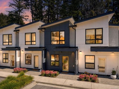 2839 Caster Pl, Victoria, BC, V9B7B8 | Card Image