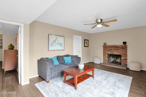 11-15201 N 25th Dr, Phoenix, AZ, 85023-5044 | Card Image