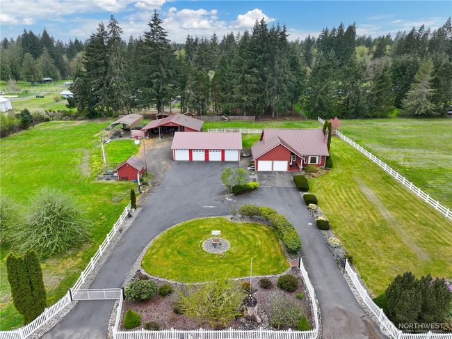 141 E Deer Creek Rd, House other with 3 bedrooms, 4 bathrooms and 12 parking in Shelton WA | Image 34