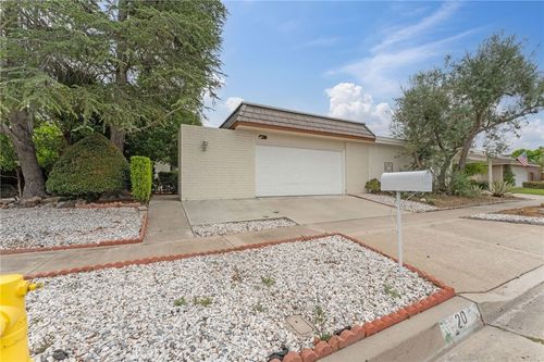 20 Norton St, Irvine, CA, 92612-2726 | Card Image
