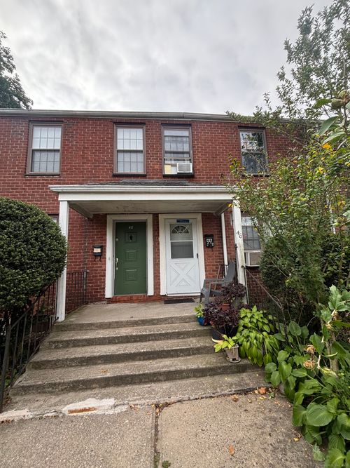 46-46 Mencel Cir, Bridgeport, CT, 06610-1504 | Card Image