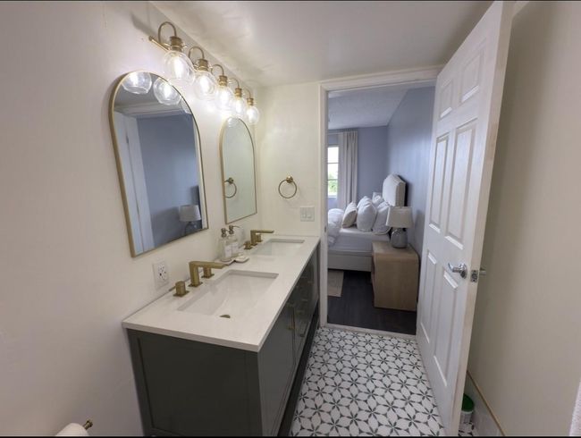 APT-408 - 2222 N Cypress Bend Dr, Condo with 2 bedrooms, 2 bathrooms and null parking in Pompano Beach FL | Image 10
