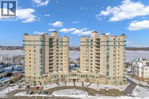 202-4955 Riverside Dr E, Windsor, ON, N8Y5A3 | Card Image