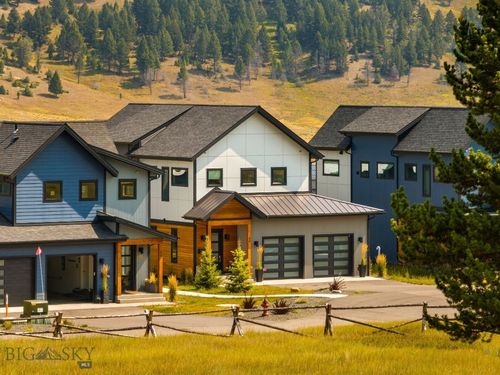 100-100 Misty Mountain Ct, Gallatin Gateway, MT, 59730-1586 | Card Image
