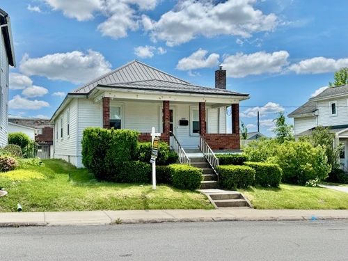 610 1st St, Leechburg, PA, 15656-1052 | Card Image