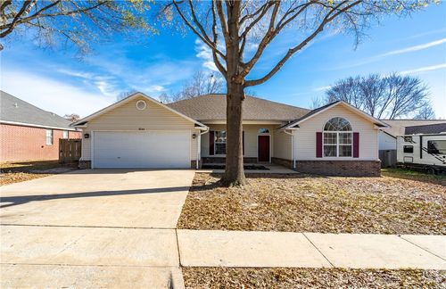 3044 N Rutile Dr, Fayetteville, AR, 72704-5628 | Card Image