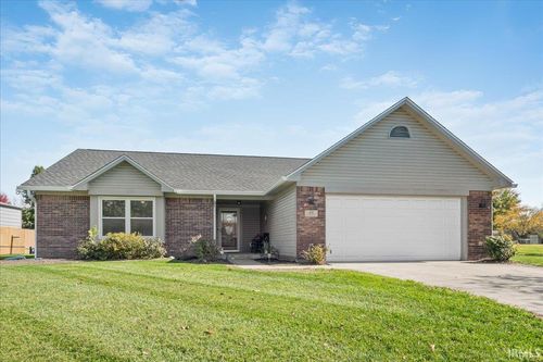 621 Red Oak Way, Mooresville, IN, 46158-2726 | Card Image