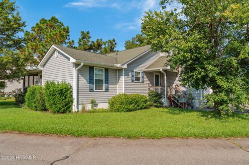 769 Dayflower Ct, Vass, NC, 28394-9525 | Card Image
