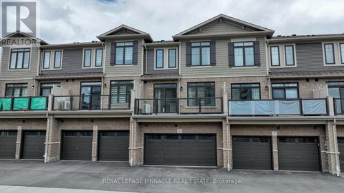 8-100 Hollywood Crt, Cambridge, ON, N1R0C5 | Card Image