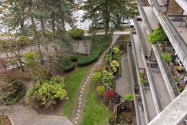 102 - 5932 Patterson Avenue, Condo with 2 bedrooms, 1 bathrooms and 1 parking in Burnaby BC | Image 23