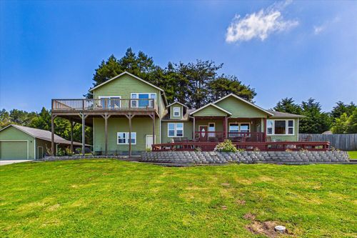 55 Triple K Place, Fortuna, CA, 95540 | Card Image