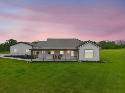 8467 Se Whitetail Rd, Polo, MO, 64671-8113 | Card Image